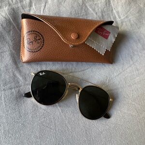 Ray-Ban Gold Round Aviator Frame Sunglasses with Black Lenses